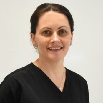 Dr Catherine Hennessy